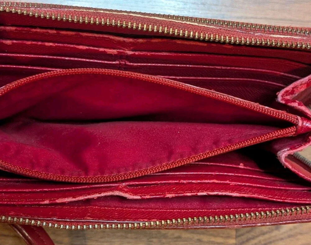 COACH Red Smooth Leather Slim Accordion Zip Wallet Wristlet Two Zip Coin Pouch